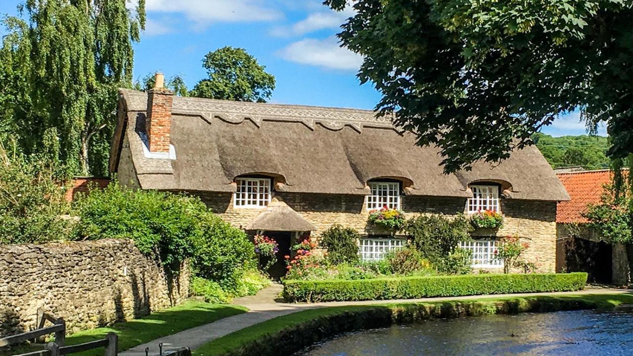 High Oaks Grange - Cottages 皮克林 外观 照片